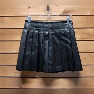 Promesa Pleated Faux Leather Mini Skirt Size S